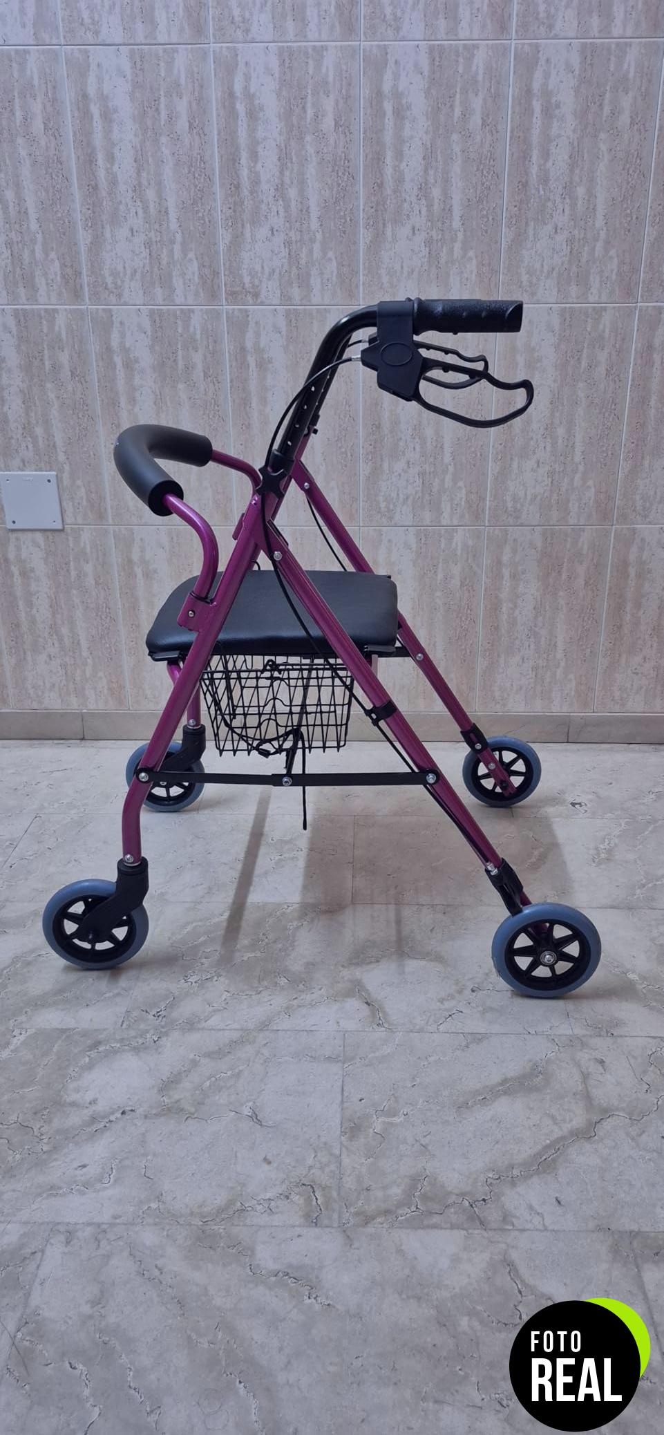 andador-mobiclinic-escorial-4-ruedas-azul-foto-2