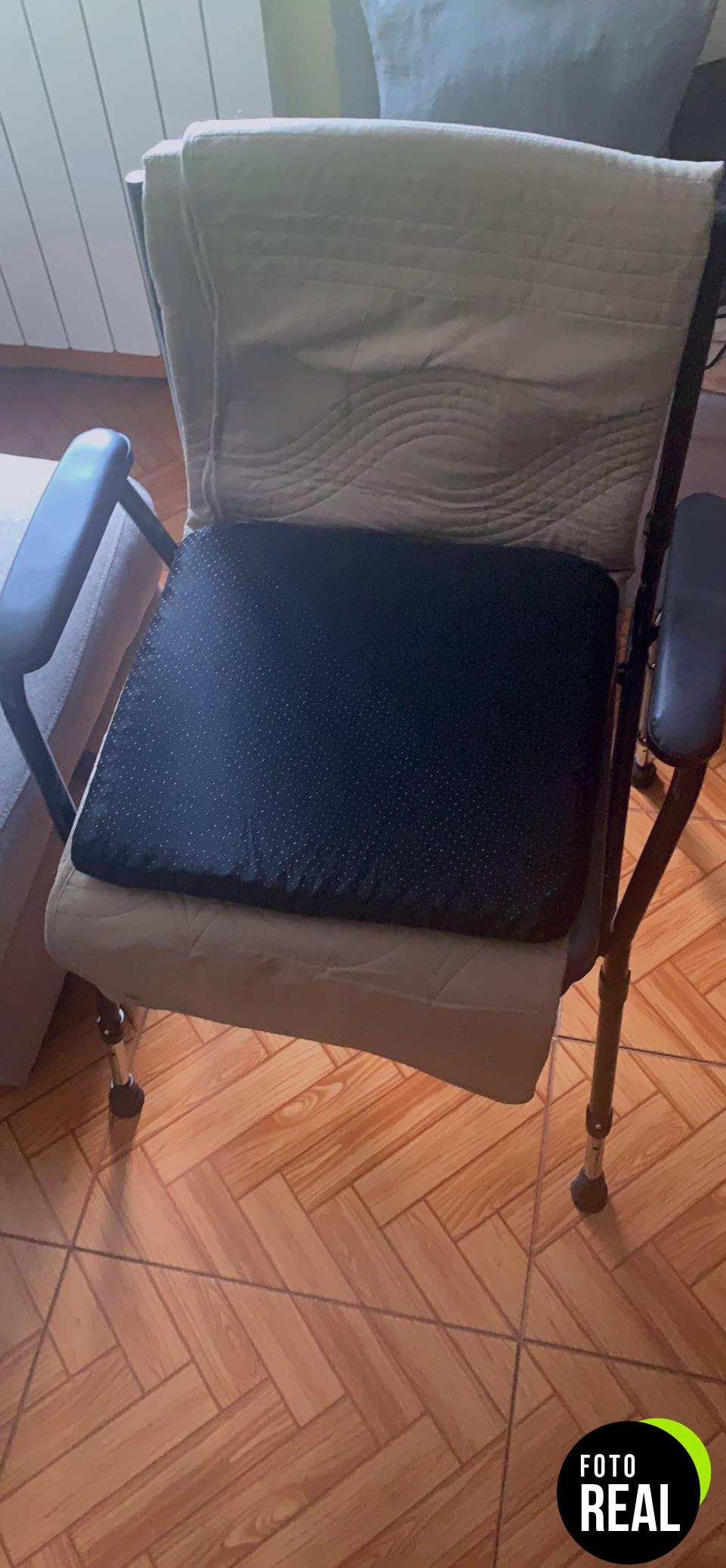 pepe-mobility-silla-wc-acolchada-1-foto-1